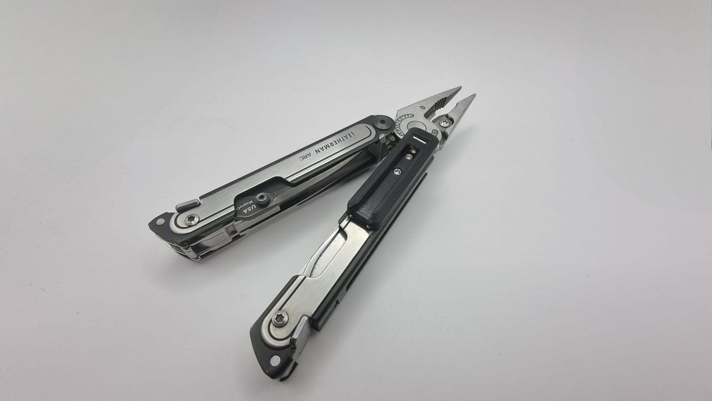 Leatherman Arc - Bit Holder with Tweezers and Toothpic V2.0 - Tritium Insert - Cover The Pocket Clip Holes